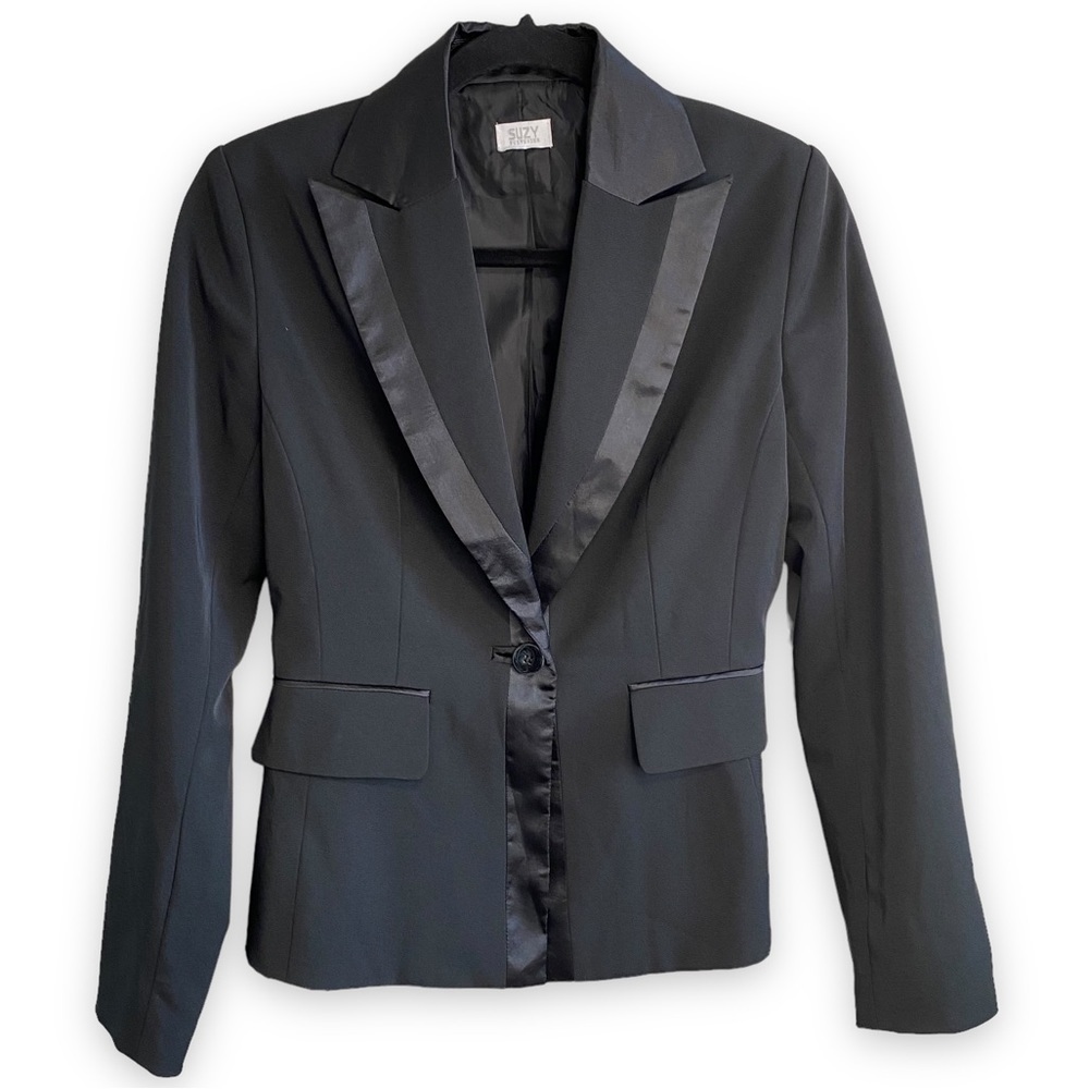 Black Tuxedo Blazer - Size 4 -  Suzy Shier